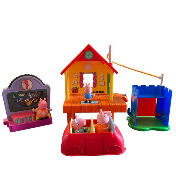 Peppa Pig Treehouse George's Fort, Family Car,School Playgroup,3Figures SOUNDS - Picture 4 of 16